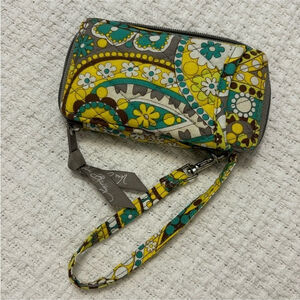 VERA BRADLEY wristlet wallet lemon parfait quilted cloth zip around yellow green